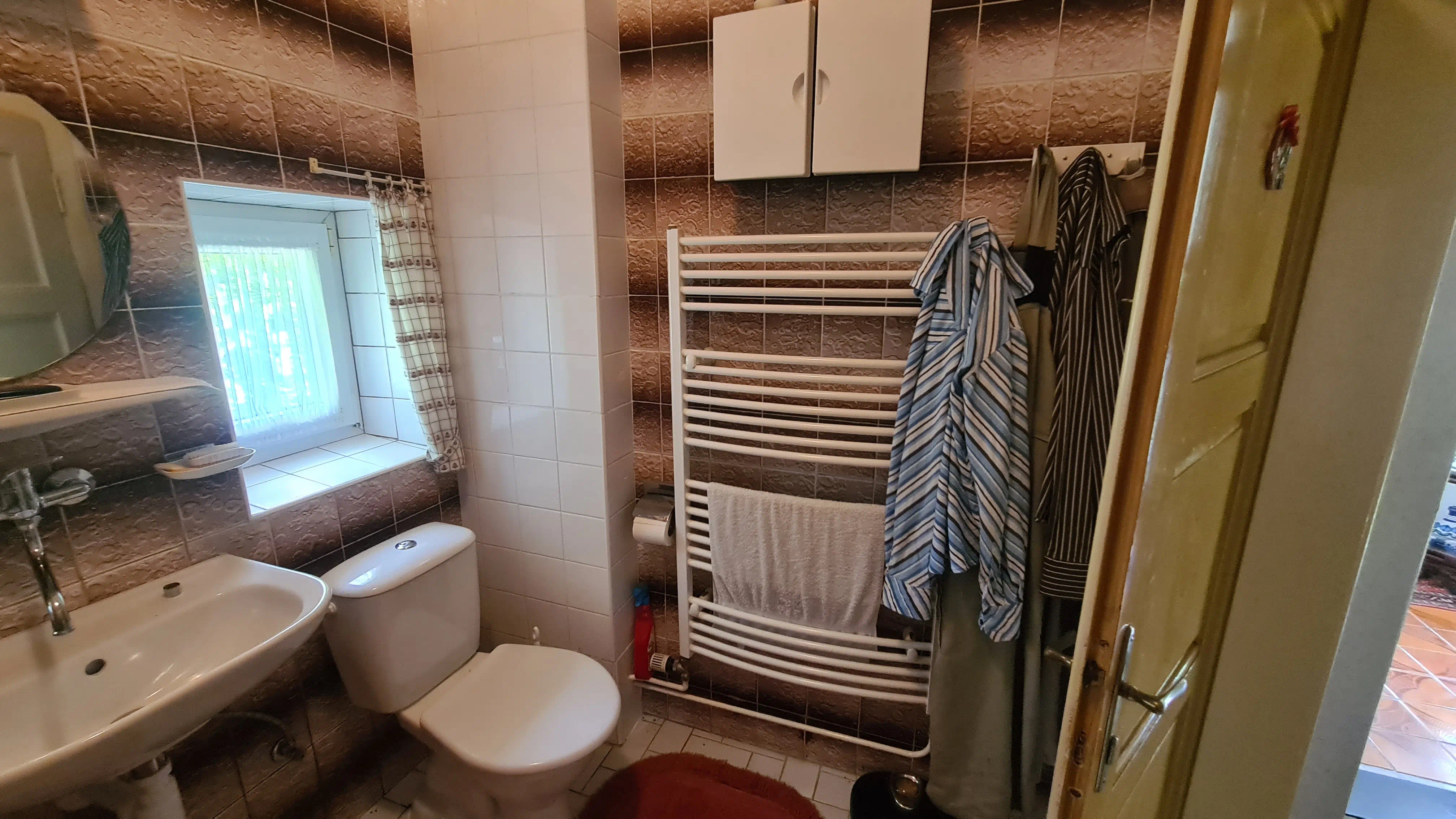 badkamer begane grond vakantiehuis Bohemen